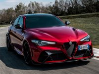 Alfa Romeo Giulia GTA Slide Puzzle Game